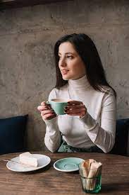 Lejupielādēt 147 708 woman drinking coffee attēlus un datu bāzes fotoattēlus. Smiling Woman Drinking Coffee And Looking Away Near Cheesecake In Cafe Free Stock Photo And Image