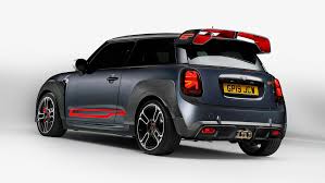 Außerdem haben wir euch hier alle infos, guides und testberichte zur neuen dji mini 2 drohne von dji zusammengefasst. Mini John Cooper Works Gp 2020 306 Ps Ab 45 000 Euro Auto Motor Und Sport
