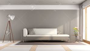 Modernes Wohnzimmer Mit Weissem Und Braunem Sofa Stehlampe Und