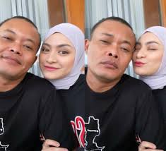 Sule buka suara soal video syur nathalie dan panji Sule Sebut Kehamilan Istri Terganggu Gegara Video Syur Diduga Nathalie Holscher Dan Manajer Kondisi Jabang Bayi Jadi Sorotan Poskota Co Id