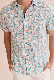 Sfoglia 54.539 floral pattern shirt fotografie stock e immagini disponibili, o avvia una nuova ricerca per scoprire altre. Short Sleeve Regular Floral Shirt Casual Shirts