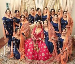 13 Bride And Bridesmaids Photoshoot Ideas That Shows The Foreverbond Indian Bridesmaid Dresses Indian Bridal Party Indian Bridesmaids