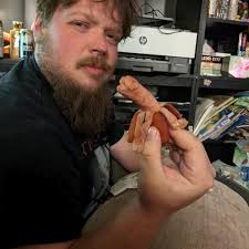 So my GF SL with the world shaper precon arrived just now I did what any  degenerate ganbler does and immediately opened it hoping for something  other than these crap basic lands