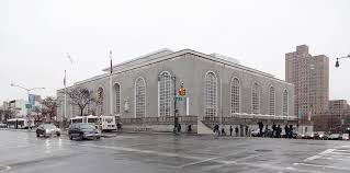 Landmarks Approves Bronx Post Office S Tranformation Post Office Bronx Landmarks
