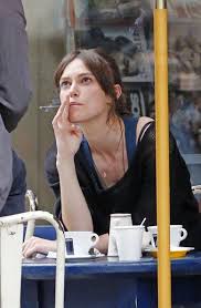 Pin On Celebrities Who Smoke