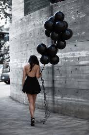 30th Birthday Photoshoot Ideas For Women Ice Cream Neon Dreams Black Balloons Photoshoot Black Balloons Birthday Photoshoot