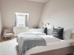 See 250 traveler reviews, 76 candid photos, and great deals for hotel abendstern, ranked #334 of 642 hotels in berlin and rated 3.5 of 5 at tripadvisor. Page 8 Hotels With Family Rooms In Berlin Germany Reviews Prices Planet Of Hotels