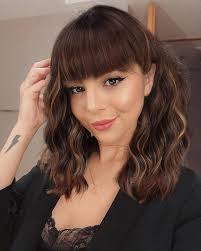 Amazon.com: Pelucas con flequillo para mujeres 14 pulgadas sintético rizado  Bob peluca natural para mujeres, ondulado pelucas : Belleza y Cuidado  Personal