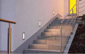 Brick Lights At Low Level Subtly Define These Outdoor Steps Outdoor Steps Exterior Lighting Beautiful Gardens