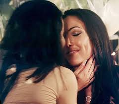 Start watching love island (uk). Love Island S Katie Salmon Pays Tribute To Sophie Gradon Who Has Died Aged 32 Liverpool Echo