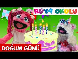 Cocuklar Icin Eglenceli Komik Video Fatmanur Oyuncaklariyla Oynayip Dislerini Fircaliyor Komik Videolu Ruya T 2020 Komik Cocuk Ve Videolar