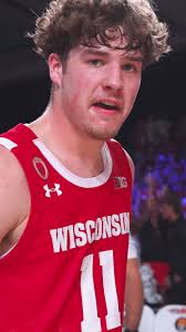 What a night for Steven Crowl! Career-high 36 points, tying Michael Finley  for the most points by a Badger in a postseason game in school history.  🔥👀