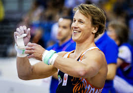 He made his 5 million dollar fortune with olympics & athletics. Epke Zonderland Opnieuw Vader Geworden We Genieten Volop Foto Bd Nl