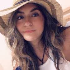 Stephanie Melo's Instagram, Twitter & Facebook