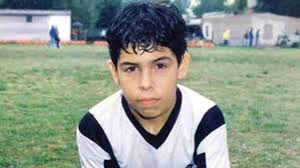 I know he's not with the reds anymore but it's languished for so long on my hard drive that he's half way to retirement, ha, ha! Sportmob Carlos Tevez Biography