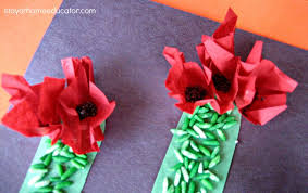 Fold the cactus pieces along the score lines. Eight Desert Theme Preschool Activities
