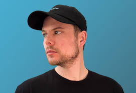 Josh Hunter Music & Downloads