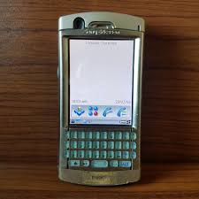 HP Handphone Jadul Sony Ericsson P990i ...