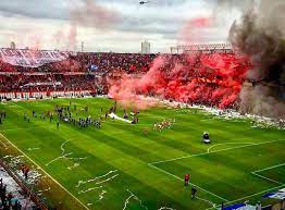 Con motivo de la realización de la copa américa argentina 2011, se desarrollarán importantes obras de ampliación y modernización en el estadio brigadier general estanislao lópez, casa del club atlético colón de santa fe, una de las sedes de dicho torneo. Recebimento Da Torcida Do Colon Ontem No Classico De Santa Fe Contra O Union Colon De Santa Fe Estadios Del Mundo Colon