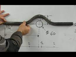 Atelier Acier Chapeau De Gendarme A La Cintreuse Hydraulique Youtube