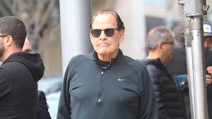 Inventor and tv pitchman, died while hospitalized with an unspecified medical emergency. C6pwqt I9y Ozm