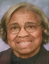 Lena Mcleod's Instagram, Twitter & Facebook