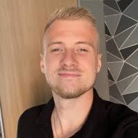 200+ "Iski" profiles