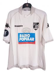 It looks like you're using artstation from europe. Vitoria Guimaraes Cup Shirt Fussball Trikots 2005 2006