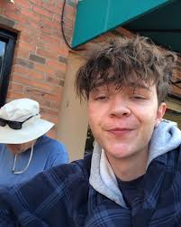 Alec Bennett (@alecbennnett) • Instagram photos and videos