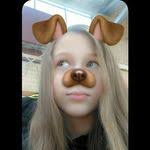 Caitlin Garry's Instagram, Twitter & Facebook