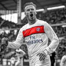 Get Cool Soccer Stars Hd Ios Wallpapers Iphone7 Ipad Pro Https Appsto Re Us S3mvbb I Cr7 Messi Fifa David Beckham Wallpaper David Beckham Beckham