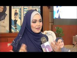 Siti nurhaliza binti tarudin 11 january 1979, kampung awah, temerloh, pahang, malaysia. Lagu Raya Baru Setelah 10 Tahun Siti Nurhaliza Youtube