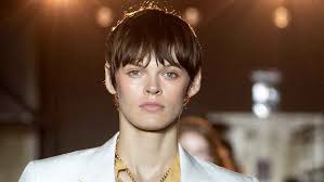 Dai venti ai trent'anni si spazia spesso con lo stile, passando da un taglio lungo a uno corto senza pensarci troppo. Tagli Di Capelli Corti Donna Foto Idee Alla Moda