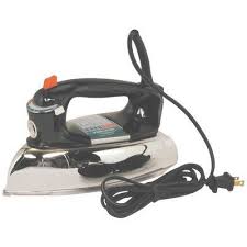 Black And Decker Classic Iron Canada Applica Consumer Prod Black Decker Classic Auto Off Steam Iron Iron Clothes Steamer Steam Iron