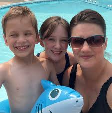 Post by Shera: Corey is working all day. While discussing with the kids how  to spend our day, it was a unanimous vote to not go anywhere! Relaxing day  at the pool