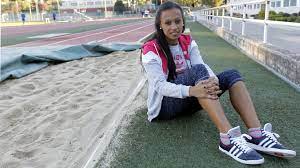 Jul 02, 2021 · con una pensión miserable y sin hablar castellano fue capaz de sacar a flote a la familia y, después, dos de sus hijas se sacrificaron para que al menos una de las hermanas, la madre de ana, pudiera estudiar. Ana Peleteiro Se Muda A Lisboa