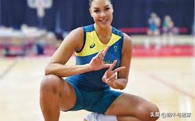 三个月100万美元！坎贝奇加盟四川女篮，才发现李月汝是人间清醒- 体育世界- 英国海外新闻- 英国海外生活网-英国华人网络社区平台