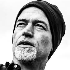 The moral icon and the murderess