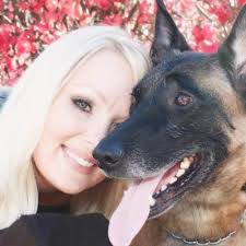 Amber Hanna (@voodook9)