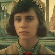 Shelly Borden's Instagram, Twitter & Facebook