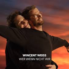 Hier kannst du lernen, wie man wer wenn nicht wir von wincent weiss auf dem klavier spielt. Vevo Wincent Weiss Wer Wenn Nicht Wir Official Music Video Facebook