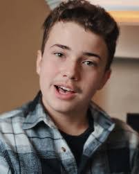 Larry Bumpus's Instagram, Twitter & Facebook