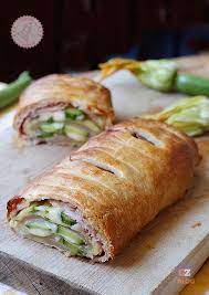 Srotolare la pasta sfoglia ed adagiarla su un piano di lavoro; Rotolo Zucchine Prosciutto E Formaggio Ricette Pasti Italiani Cibo E Vino