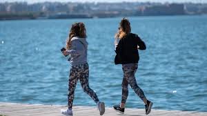 Όλα το πρόγραμμα της τηλεόρασης του σκαι live και on demand είναι εδώ. Teleytaies Eidhseis Eidhseis Twra