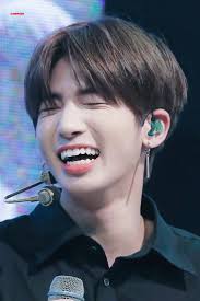 Hey its my birthday today can I get your favorite photos of they boys my  biases are han and changbin