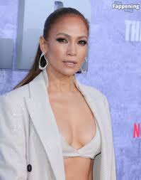 Jennifer Lopez Displays Her Sexy Boobs at “The Mother” Premiere in LA (150  Photos) | TheFappening