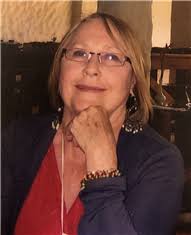 Cleo Lowe's Instagram, Twitter & Facebook