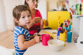 Weitere ideen zu weihnachtsbasteln, basteln, tolle weihnachtsdeko. Basteln Mit Kindern 3 Tipps 12 Bastelideen Fur Jede Jahreszeit
