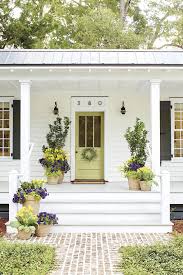 Selecting a green that doesn't remind you of lime aspic can be tricky, but when a green paint works, it really, really works. 19 Bold Front Door Colors Southern Living