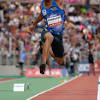 Salto em altura é uma modalidade olímpica de atletismo, onde os atletas procuram superar uma barra horizontal colocada a uma determinada altura.a modalidade também integra o programa do decatlo e do heptatlo. 1